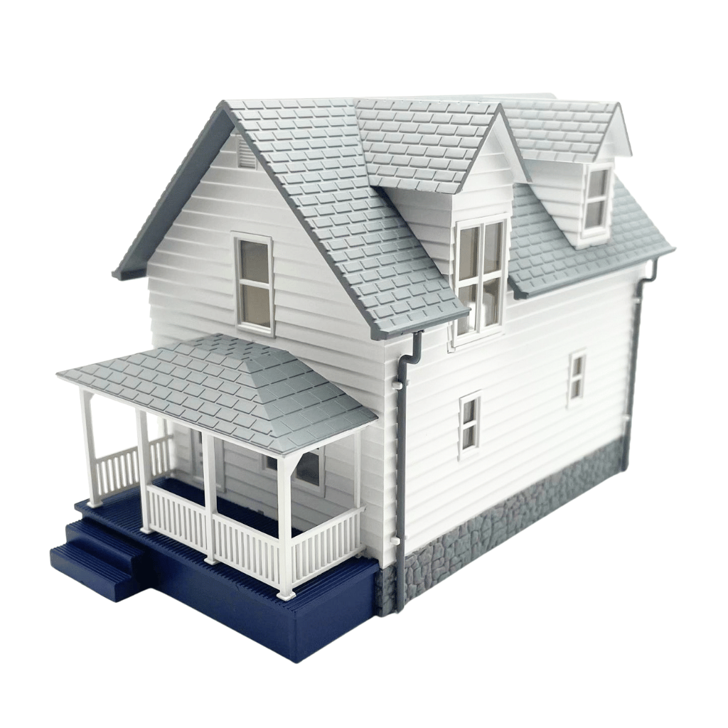 HO Scale White Farmhouse (Pre-Assembled)