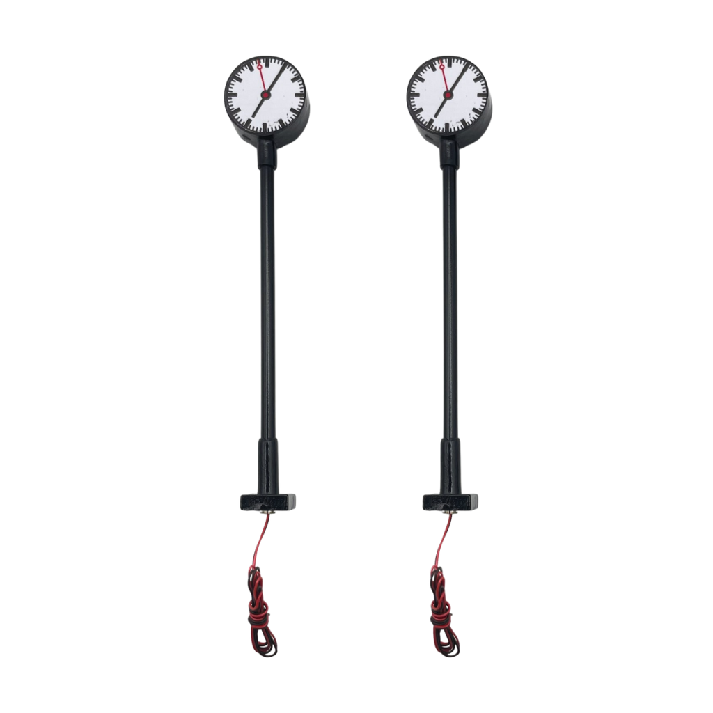 HO Scale Town Square Clocks Lighted (2pcs)