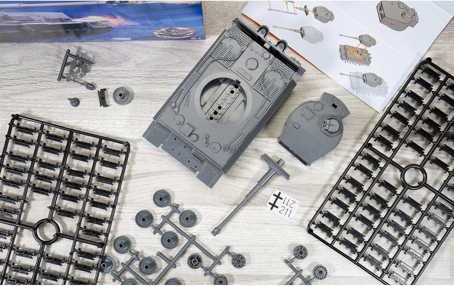 AIRFIX J6041 QUICKBUILD TIGER I 1/35 MODEL