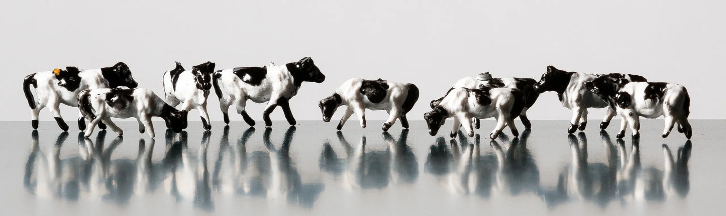 N Scale Painted Cows