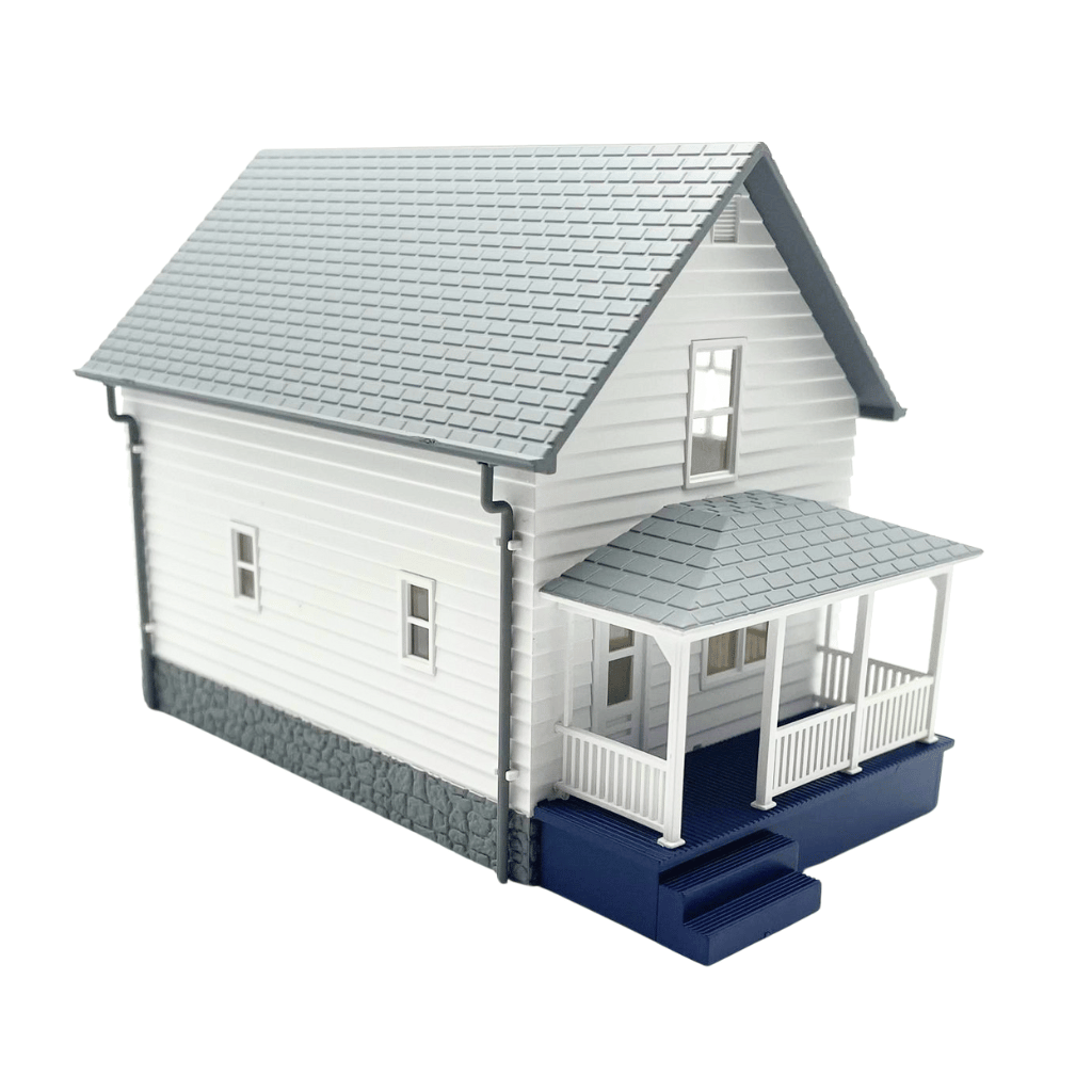HO Scale White Farmhouse (Pre-Assembled)