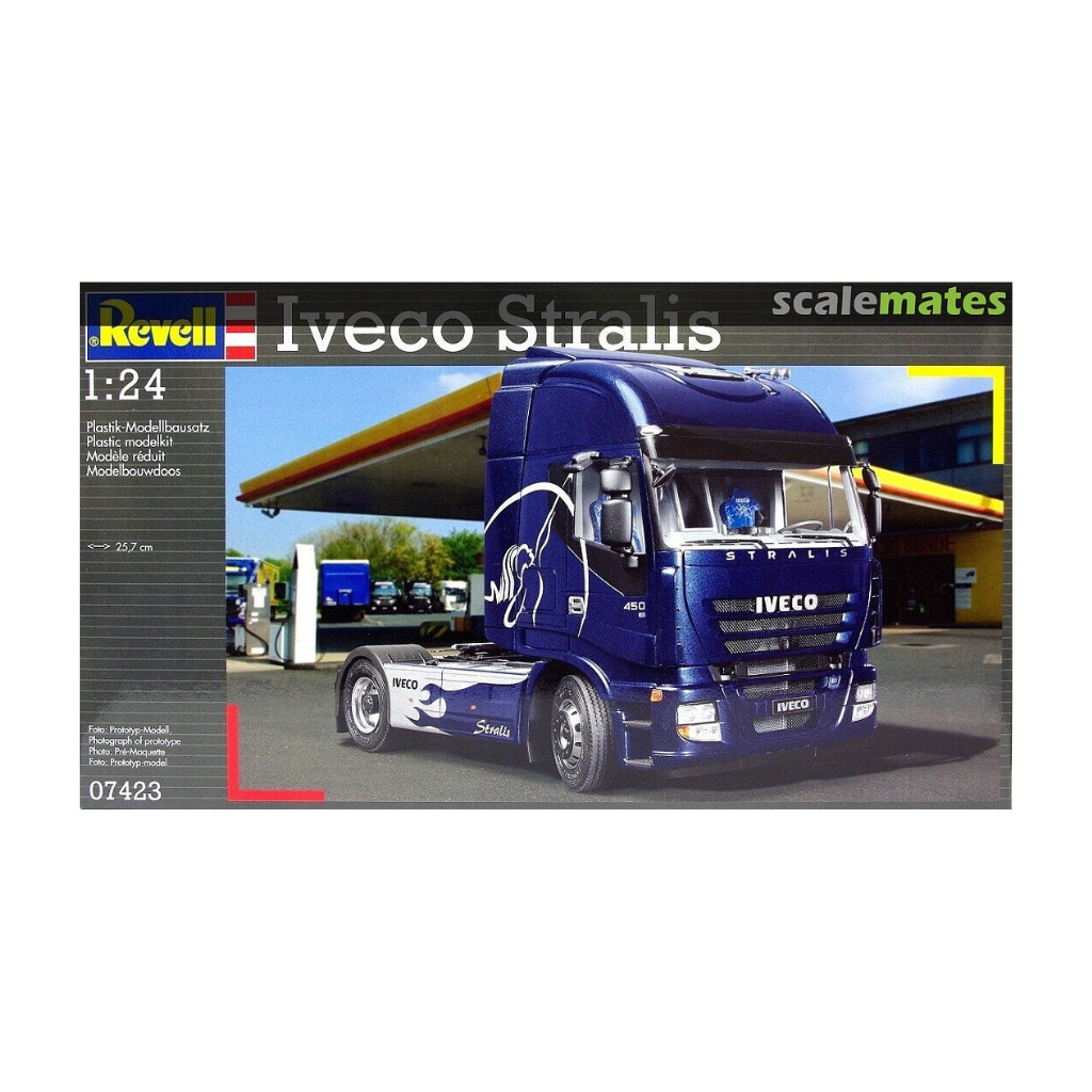 Revell of Germany 1/24 Scale Iveco Stralis Truck