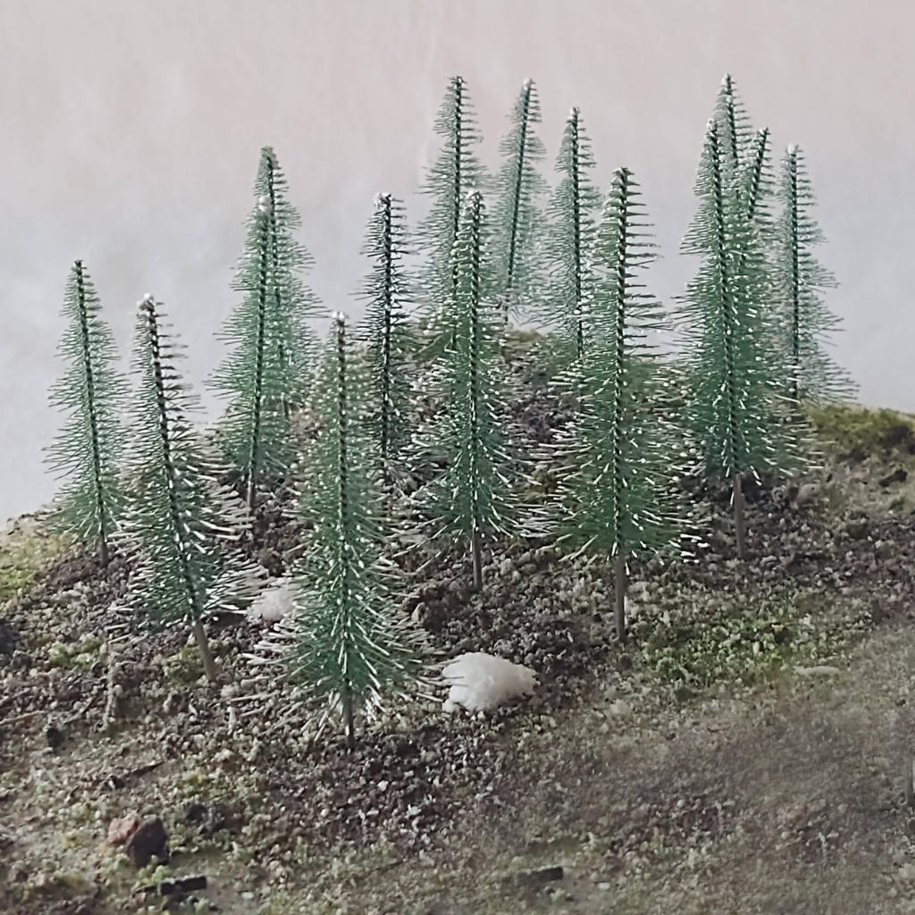 Snow Covered Fir Trees 16pc