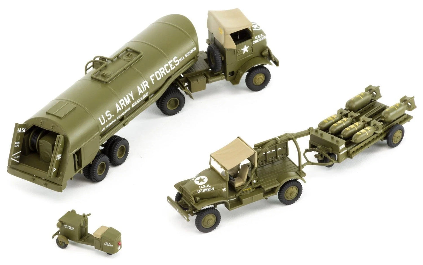Airfix A06304 WWII USAAF 8th Air Force Bomber Resupply Set 1/72 Model Kit Set