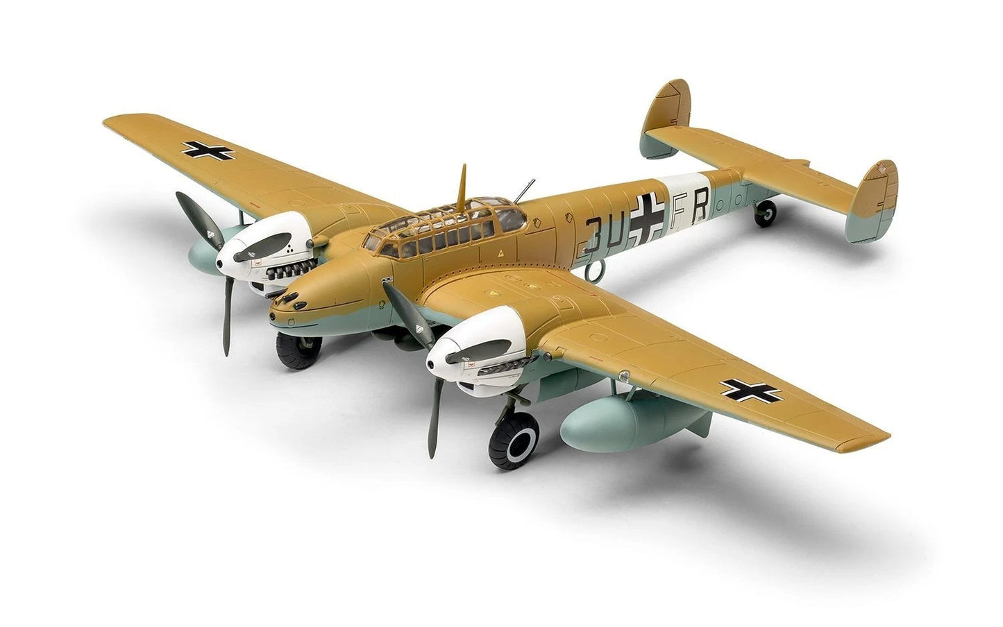 Airfix Messerschmitt Bf110E TROP 1:72 Scale Plastic Model Airplane Kit A03081A