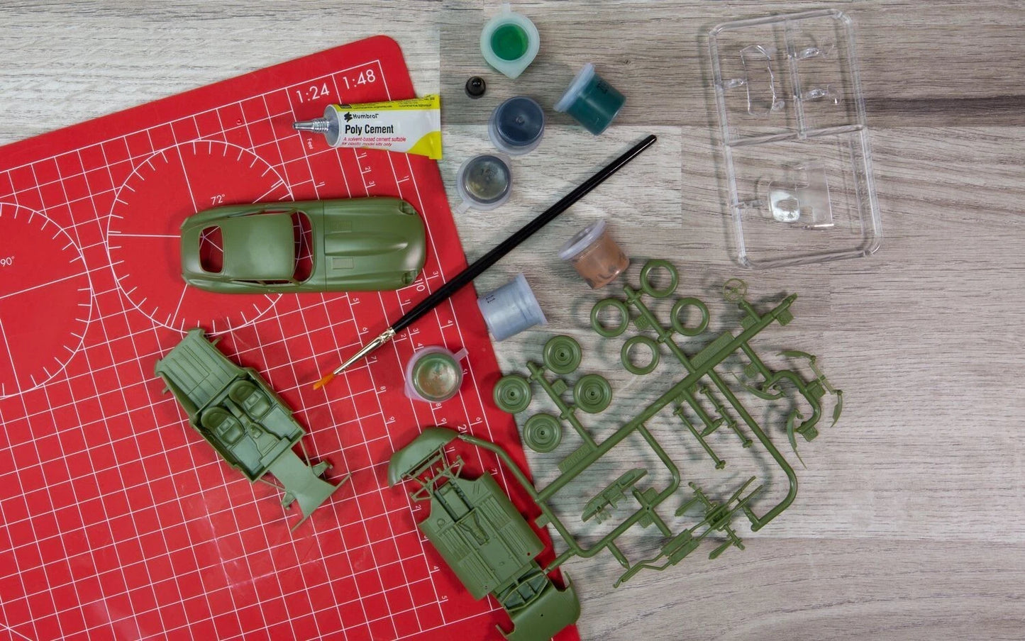Airfix 55009 1/43 Jaguar E-Type Car Small Starter Set w/paint & glue